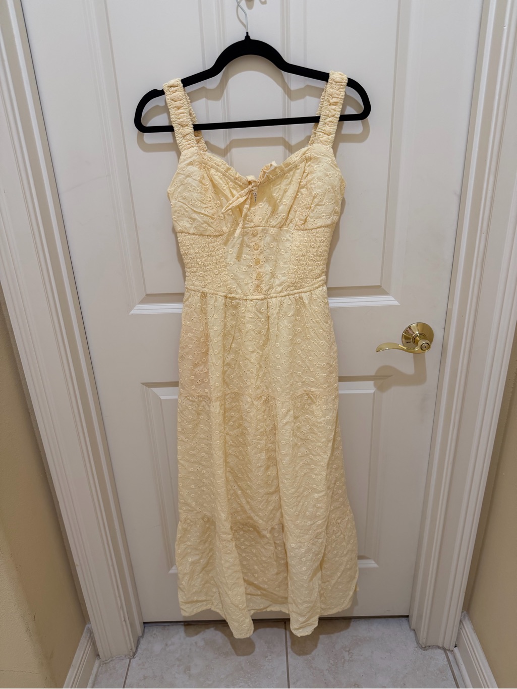 Sunlit Eyelet Midi Dress In Pale Yellow